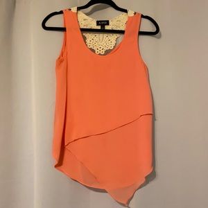 Amy Byer - Coral tank top - Small